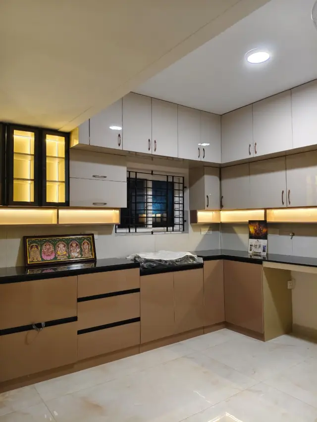 Kitchen, Contemporary style from Luxury Contemporary Home Interior Project in Chennai in Chennai by EPS Interior Industries