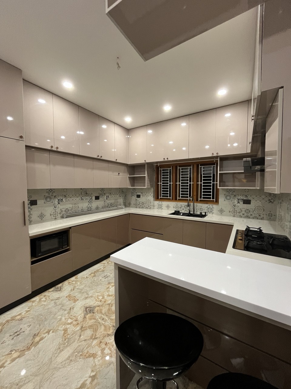 Indian kitchens by iDIZ interiors